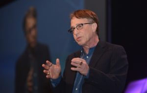 Fin des maladies, vie éternelle, singularité technologique… Ray Kurzweil, gourou de Google, réitère ses folles prédictions