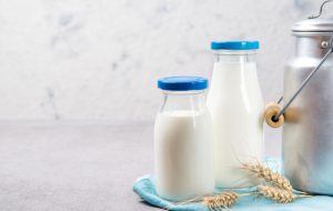 Boire du lait de vache, est-ce mauvais pour la santé ?