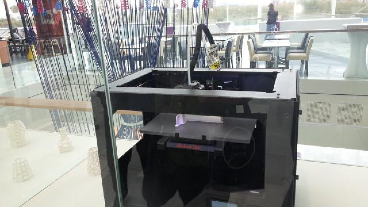 MAKERBOT - Accessoire imprimante 3D - Meuble