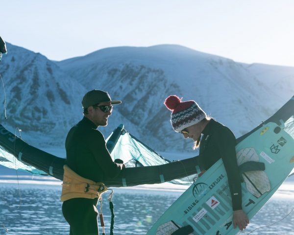 “Faire du kite sur les lacs glaciaires, c’est tout sauf une partie de plaisir”