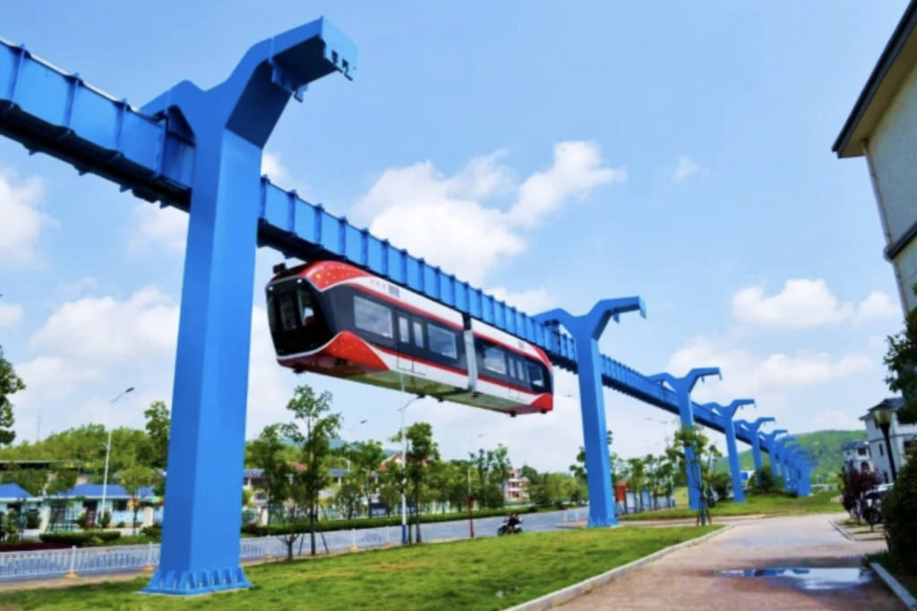 Le Red Rail en test dans le sud de la Chine. Crédit : xingguo.gov.cn