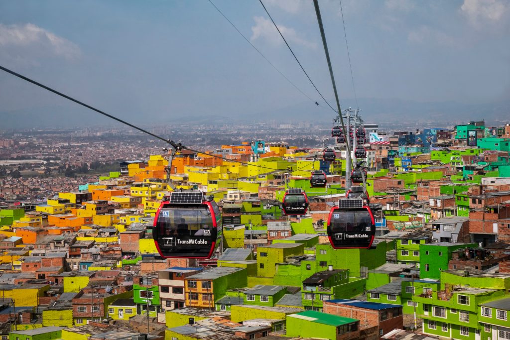 Le téléphérique de Bogotá en Colombie. Crédit : Jazzmany / Shutterstock.