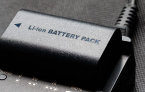 Pour un avenir électrique, les batteries lithium-ion doivent se réinventer