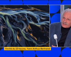 Yann Arthus-Bertrand : “On ne peut pas vivre sans les énergies fossiles, pourtant elles nous tuent”