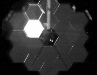 Premier selfie du télescope James Webb