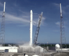 SpaceX devient la première entreprise privée à transporter des humains dans l’espace