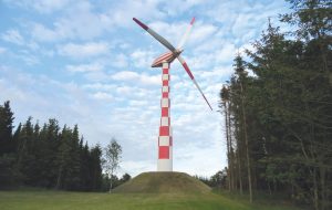 Au Danemark, ils ont construit la doyenne des éoliennes