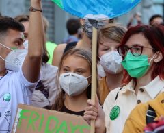 COP26 : des marches climat contre le « bla-bla » des dirigeants
