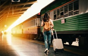 Voyage en train : moins polluant et plus rapide